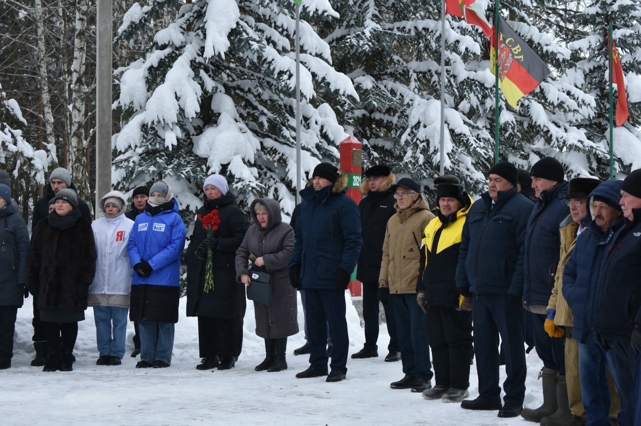 Яугир-интернационалистарҙы иҫкә алдылар