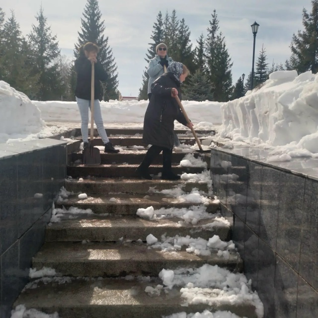 Тәүге өмәләр үтте