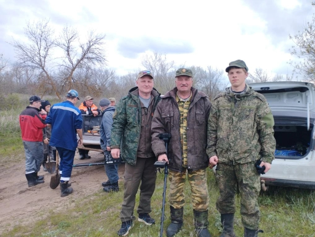 Һуғыш эҙҙәре буйлап