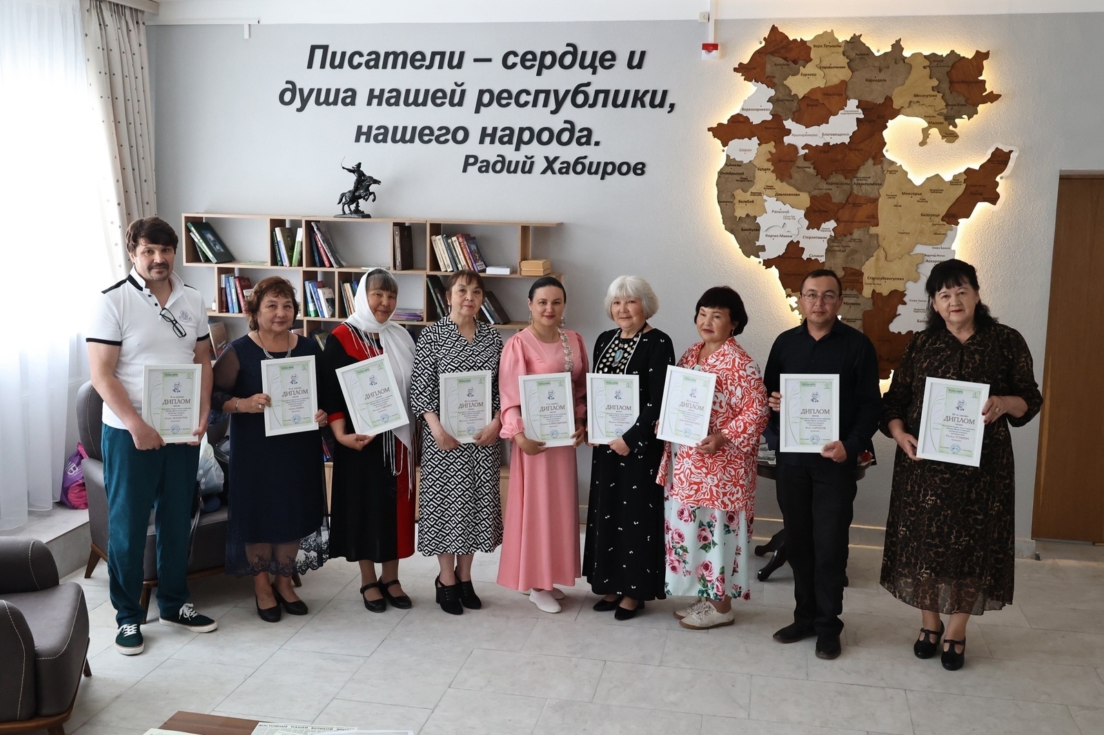 Ноғман Мусин исемендәге әҙәби конкурста еңеүселәрҙе бүләкләнеләр