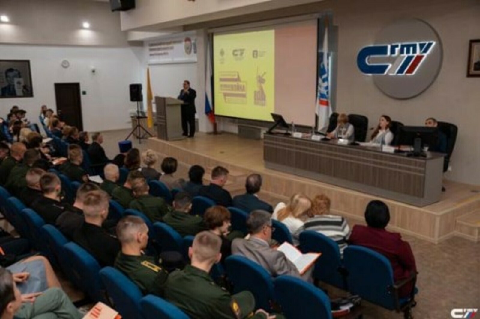 Лекция о подвигах и славе: молодежь ПФО приглашают на втречу с историком