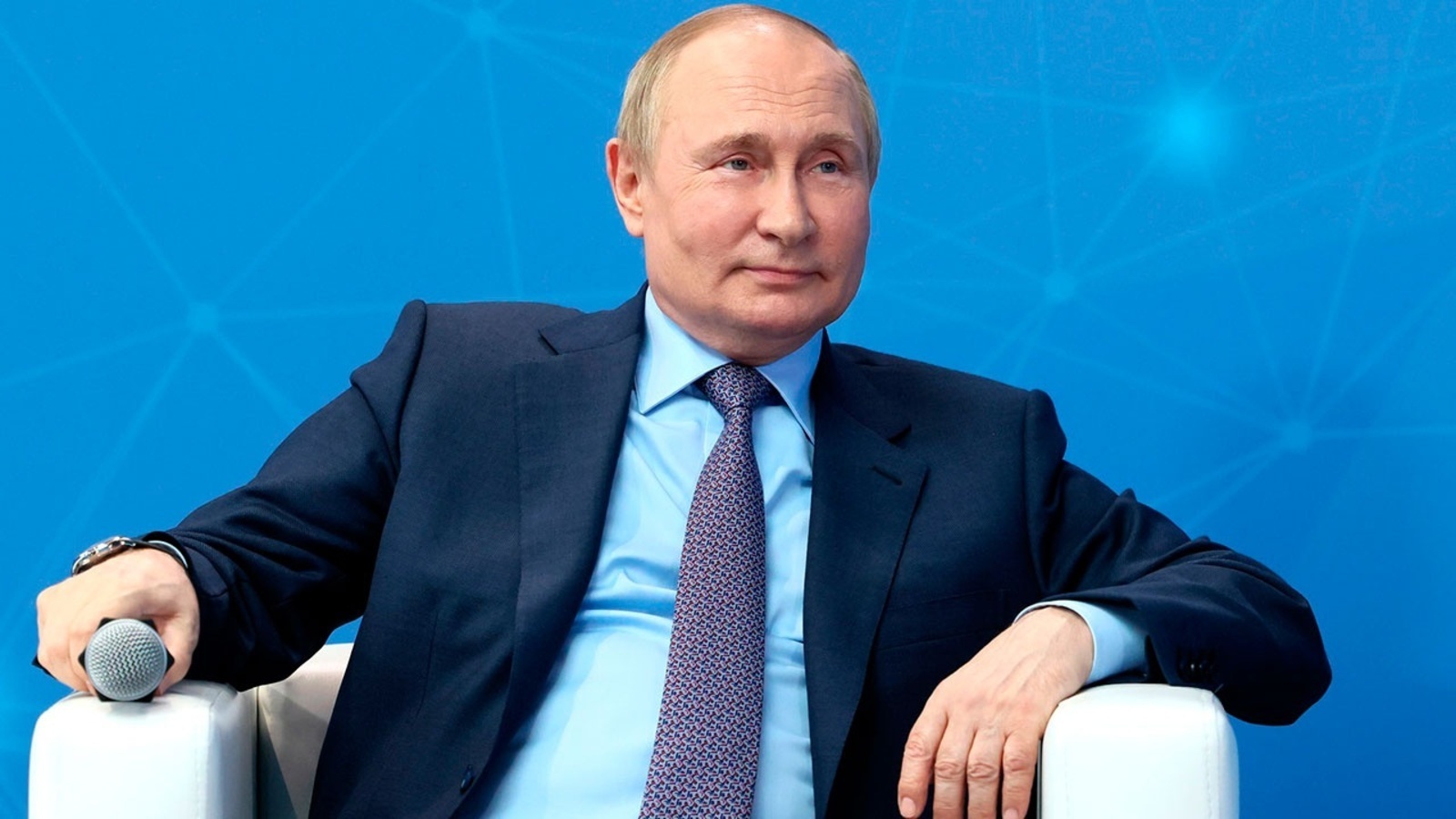 Путин охарактеризовал русский народ как молодой и устремлённый в будущее