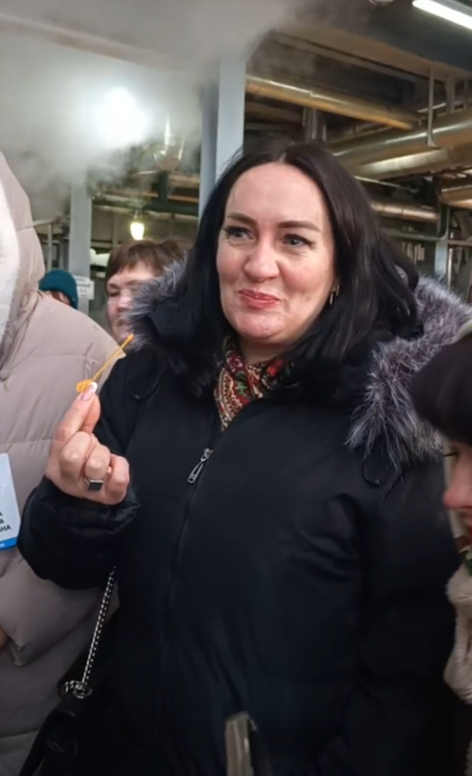 Крымская гостья оценила масло из Башкирии на форуме "Малая Родина – сила России"