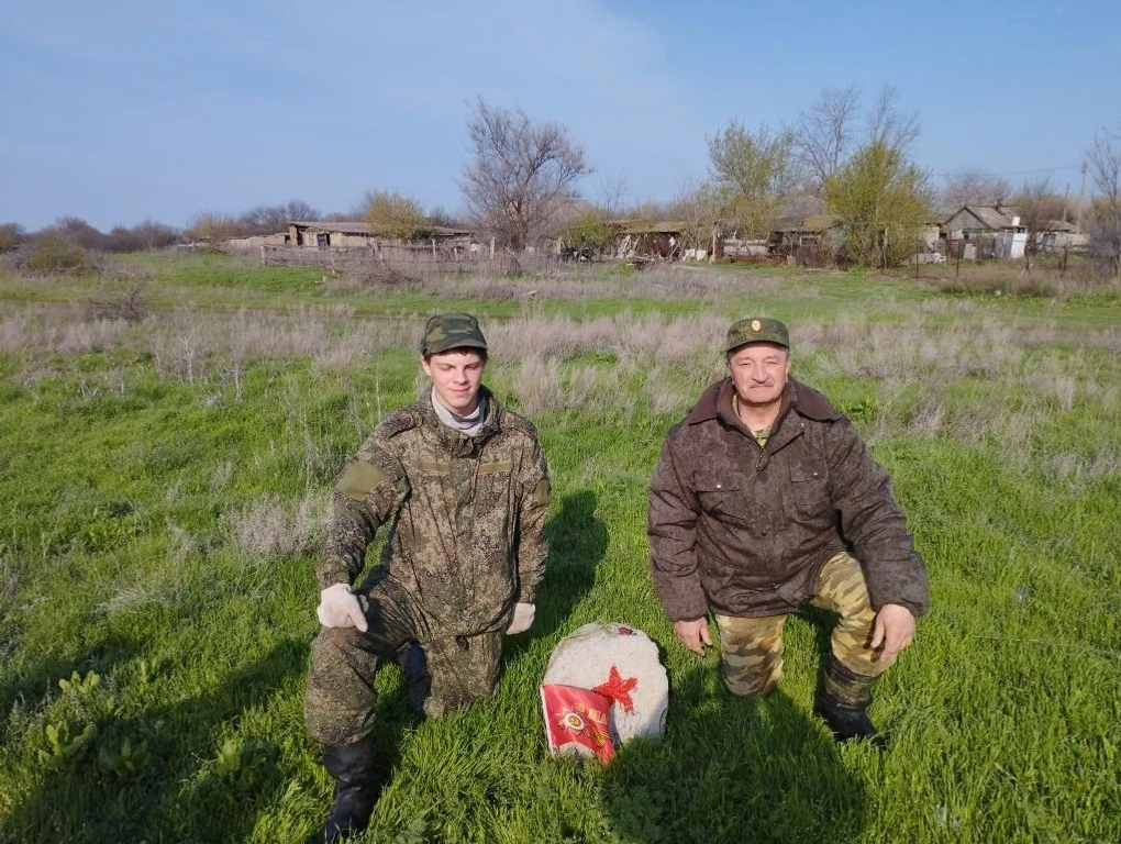 Һуғыш эҙҙәре буйлап