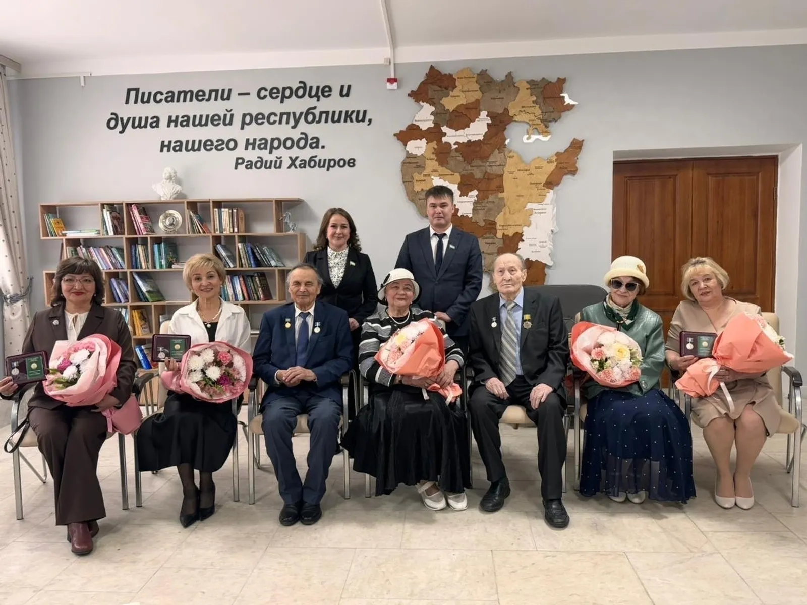 Өфөлә Рәми Ғарипов исемендәге тәүге миҙалдар тапшырылды
