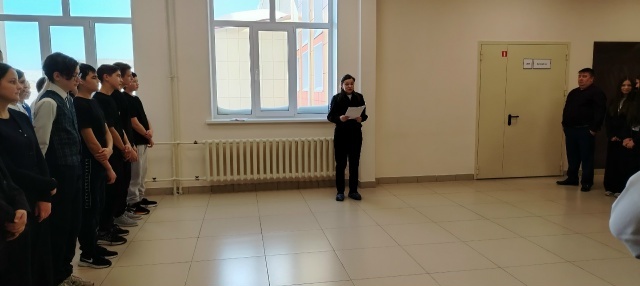 Уяу булайыҡ!